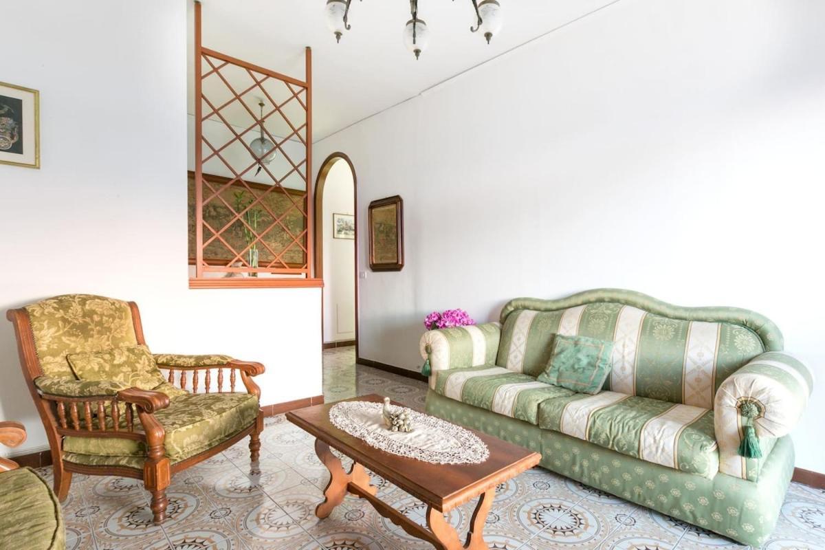3 Bedrooms Sunny With Terrace & View Appartement